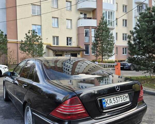 Черный Мерседес С Класс, объемом двигателя 3.2 л и пробегом 350 тыс. км за 6900 $, фото 1 на Automoto.ua