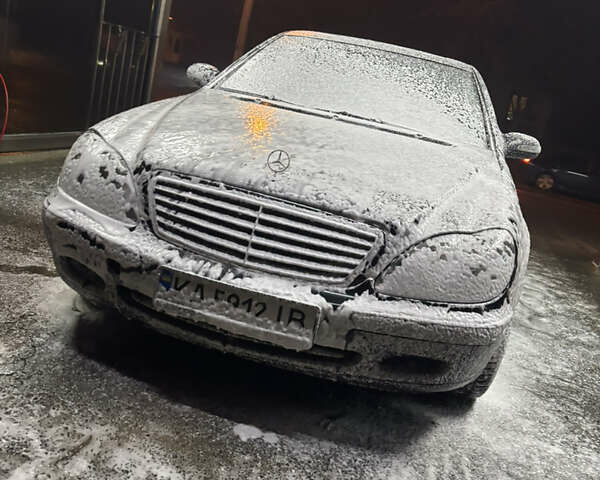 Чорний Мерседес С Клас, об'ємом двигуна 4 л та пробігом 370 тис. км за 4500 $, фото 8 на Automoto.ua