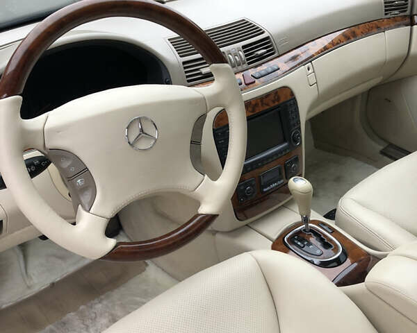 Черный Мерседес С Класс, объемом двигателя 5 л и пробегом 290 тыс. км за 8000 $, фото 9 на Automoto.ua