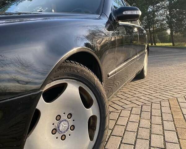 Черный Мерседес С Класс, объемом двигателя 3.72 л и пробегом 390 тыс. км за 5600 $, фото 11 на Automoto.ua