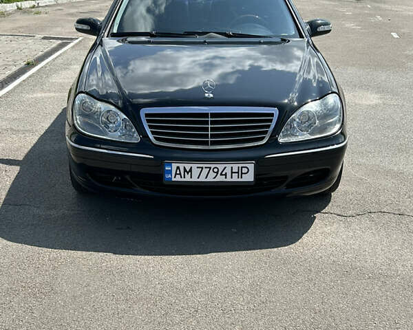 Черный Мерседес С Класс, объемом двигателя 4.97 л и пробегом 306 тыс. км за 7500 $, фото 9 на Automoto.ua