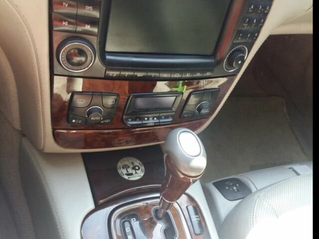 Чорний Мерседес С Клас, об'ємом двигуна 5 л та пробігом 350 тис. км за 4500 $, фото 9 на Automoto.ua