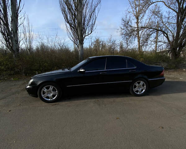 Черный Мерседес С Класс, объемом двигателя 3.22 л и пробегом 420 тыс. км за 6000 $, фото 7 на Automoto.ua