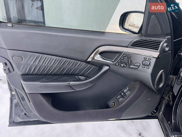 Чорний Мерседес С Клас, об'ємом двигуна 4 л та пробігом 372 тис. км за 3500 $, фото 26 на Automoto.ua
