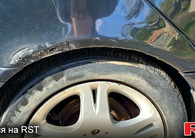 Мерседес С Класс 2003 в Одессе на Automoto.ua Черный Мерседес С Класс, объемом двигателя 5 л и пробегом 400 тыс. км за 2750 $, фото 2 на Automoto.ua