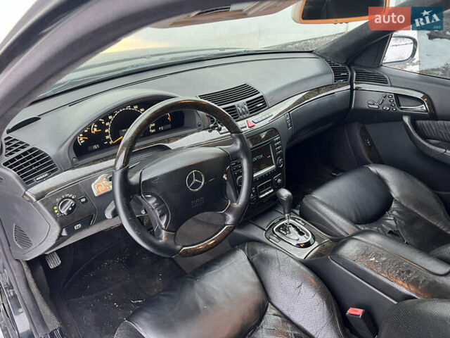 Чорний Мерседес С Клас, об'ємом двигуна 4 л та пробігом 372 тис. км за 3500 $, фото 19 на Automoto.ua