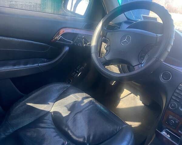 Черный Мерседес С Класс, объемом двигателя 5 л и пробегом 350 тыс. км за 7000 $, фото 7 на Automoto.ua