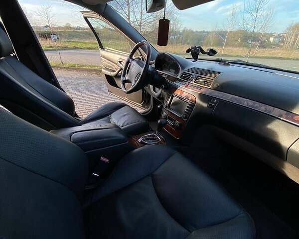 Черный Мерседес С Класс, объемом двигателя 3.72 л и пробегом 390 тыс. км за 5600 $, фото 20 на Automoto.ua