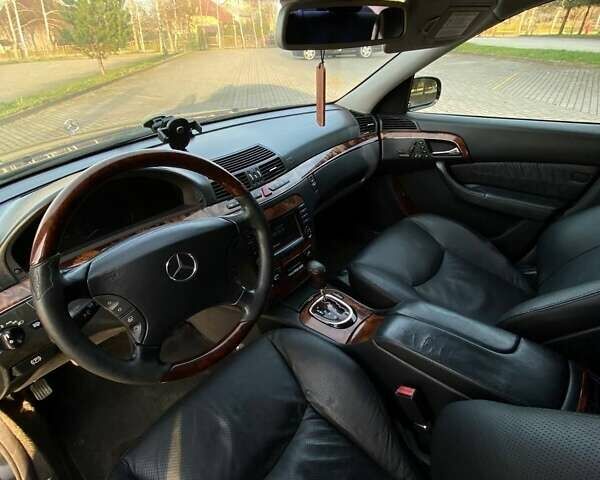 Черный Мерседес С Класс, объемом двигателя 3.72 л и пробегом 390 тыс. км за 5600 $, фото 21 на Automoto.ua