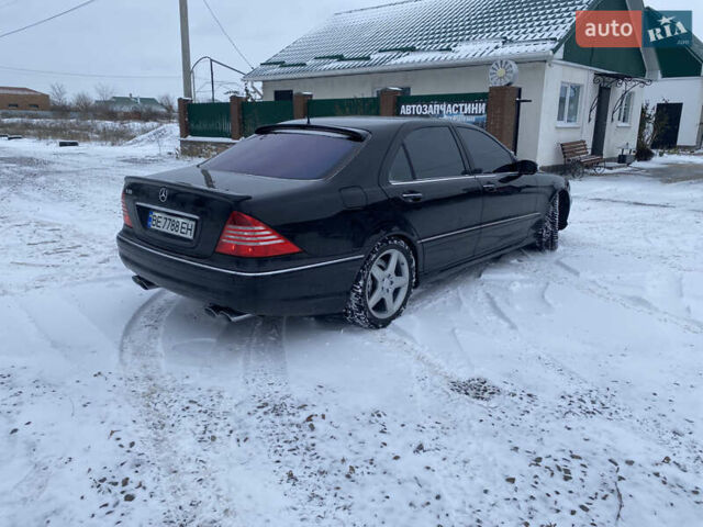 Чорний Мерседес С Клас, об'ємом двигуна 5.51 л та пробігом 265 тис. км за 9300 $, фото 3 на Automoto.ua