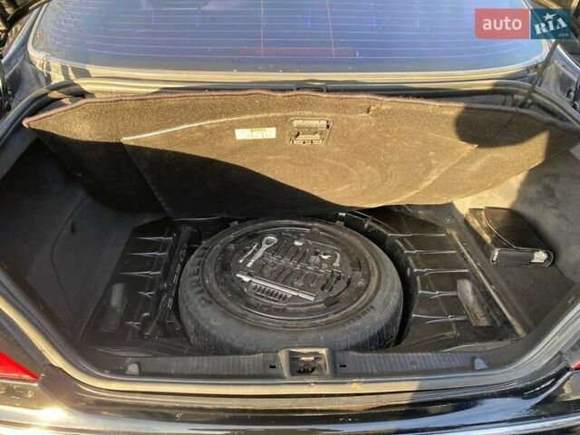 Черный Мерседес С Класс, объемом двигателя 3.72 л и пробегом 390 тыс. км за 5600 $, фото 25 на Automoto.ua