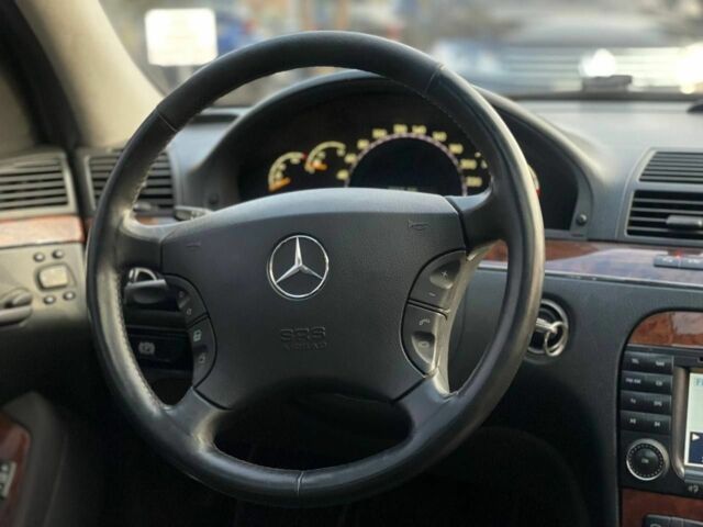 Чорний Мерседес С Клас, об'ємом двигуна 3.2 л та пробігом 420 тис. км за 5700 $, фото 18 на Automoto.ua