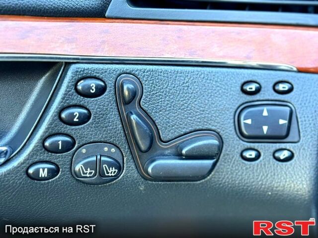 Черный Мерседес С Класс, объемом двигателя 5 л и пробегом 200 тыс. км за 4999 $, фото 9 на Automoto.ua