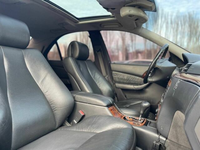 Чорний Мерседес С Клас, об'ємом двигуна 3.2 л та пробігом 420 тис. км за 5700 $, фото 22 на Automoto.ua