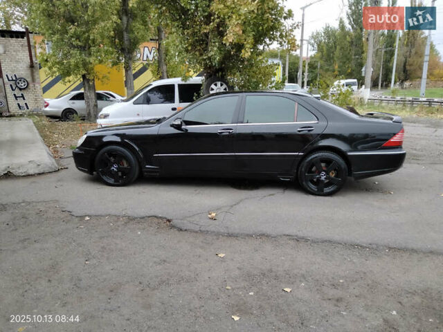 Мерседес С Клас 2003 у Миколаєві на Automoto.ua Чорний Мерседес С Клас, об'ємом двигуна 4.97 л та пробігом 222 тис. км за 4000 $, фото 1 на Automoto.ua