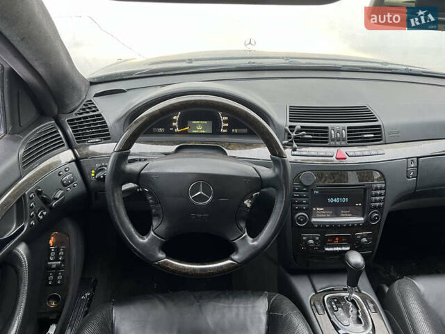 Чорний Мерседес С Клас, об'ємом двигуна 4 л та пробігом 372 тис. км за 3500 $, фото 21 на Automoto.ua