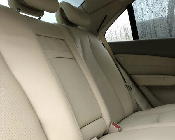 Черный Мерседес С Класс, объемом двигателя 5 л и пробегом 290 тыс. км за 8000 $, фото 15 на Automoto.ua