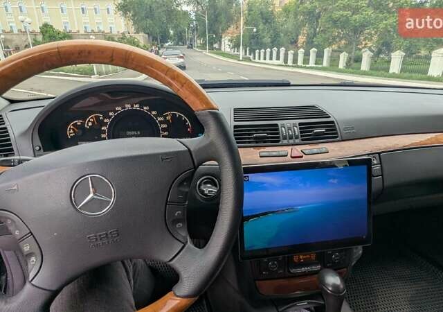 Черный Мерседес С Класс, объемом двигателя 3.22 л и пробегом 186 тыс. км за 7970 $, фото 8 на Automoto.ua
