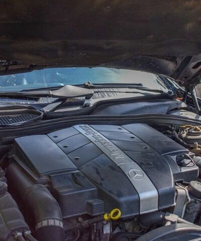 Черный Мерседес С Класс, объемом двигателя 3.7 л и пробегом 330 тыс. км за 8500 $, фото 16 на Automoto.ua