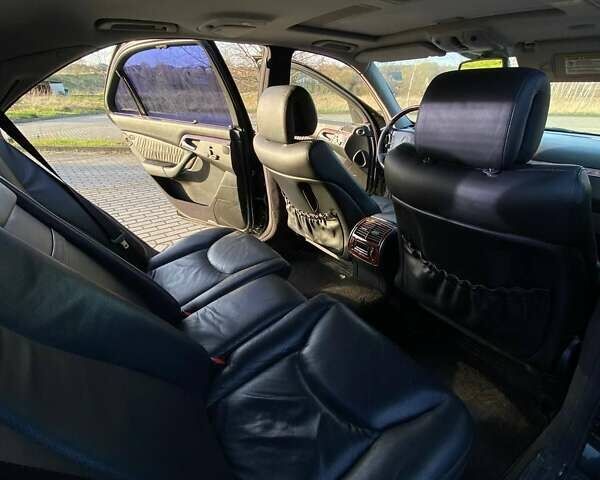 Черный Мерседес С Класс, объемом двигателя 3.72 л и пробегом 390 тыс. км за 5600 $, фото 23 на Automoto.ua