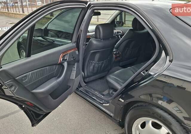 Мерседес С Класс 2004 в Киеве на Automoto.ua Черный Мерседес С Класс, объемом двигателя 3.7 л и пробегом 237 тыс. км за 10000 $, фото 7 на Automoto.ua