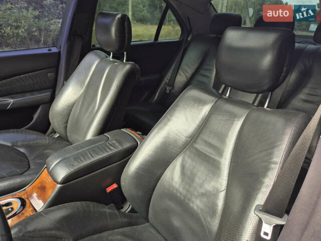 Мерседес С Клас 2004 у Славуте на Automoto.ua Чорний Мерседес С Клас, об'ємом двигуна 3.22 л та пробігом 320 тис. км за 4950 $, фото 4 на Automoto.ua