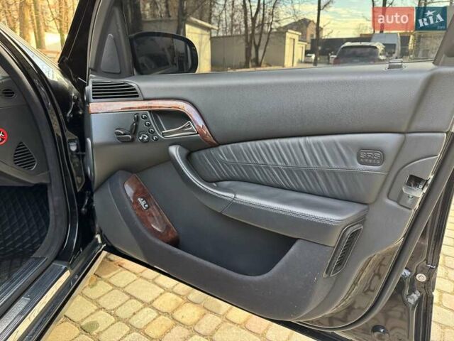 Черный Мерседес С Класс, объемом двигателя 5 л и пробегом 285 тыс. км за 7999 $, фото 45 на Automoto.ua