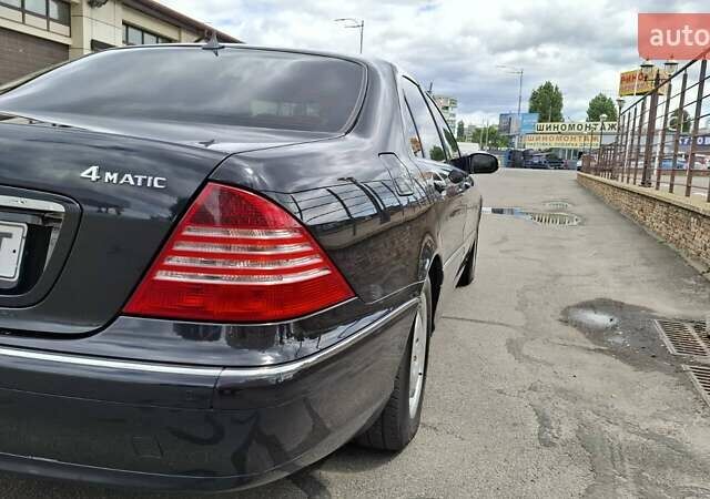 Мерседес С Класс 2004 в Киеве на Automoto.ua Черный Мерседес С Класс, объемом двигателя 3.7 л и пробегом 237 тыс. км за 10000 $, фото 4 на Automoto.ua