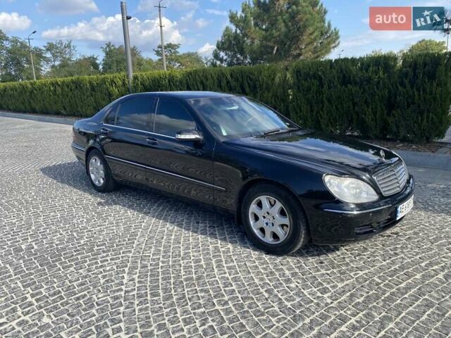 Чорний Мерседес С Клас, об'ємом двигуна 5.51 л та пробігом 114 тис. км за 29999 $, фото 14 на Automoto.ua