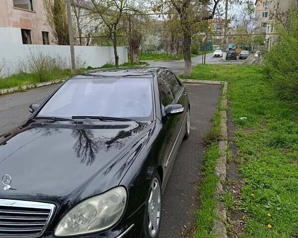 Черный Мерседес С Класс, объемом двигателя 5.5 л и пробегом 180 тыс. км за 13000 $, фото 11 на Automoto.ua