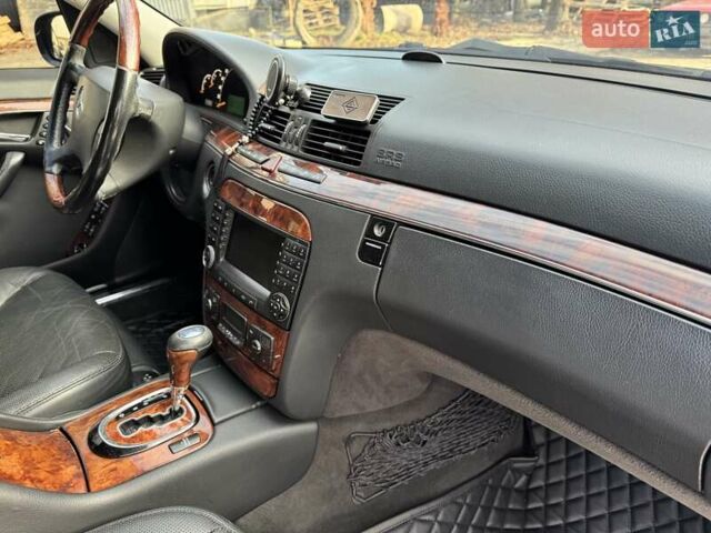 Черный Мерседес С Класс, объемом двигателя 5 л и пробегом 285 тыс. км за 7999 $, фото 49 на Automoto.ua