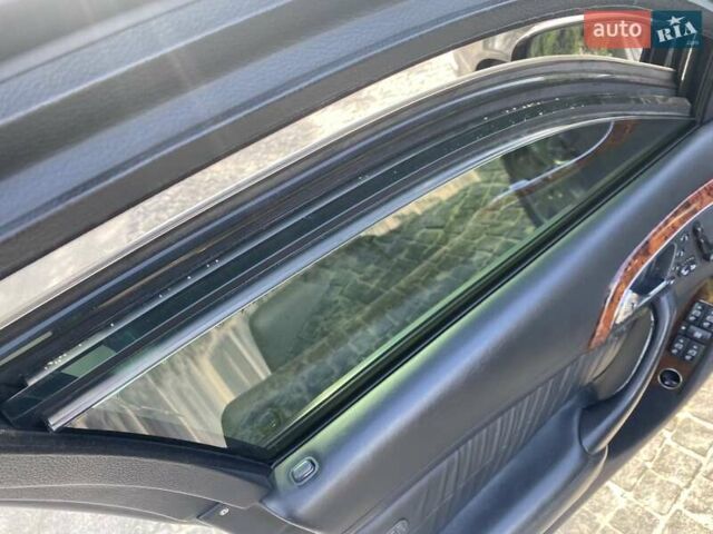 Чорний Мерседес С Клас, об'ємом двигуна 5.51 л та пробігом 114 тис. км за 29999 $, фото 1 на Automoto.ua