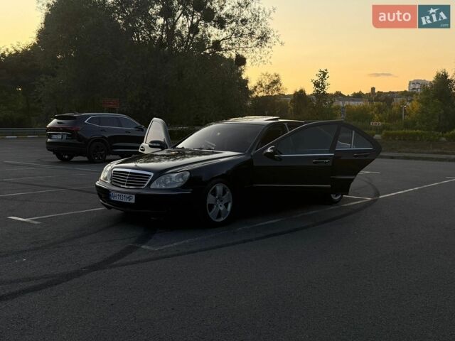 Черный Мерседес С Класс, объемом двигателя 4 л и пробегом 403 тыс. км за 7299 $, фото 9 на Automoto.ua