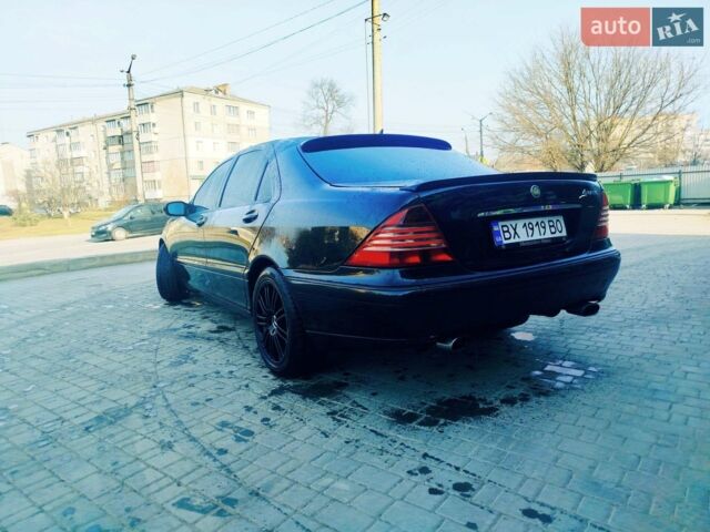Чорний Мерседес С Клас, об'ємом двигуна 3.72 л та пробігом 281 тис. км за 5200 $, фото 1 на Automoto.ua