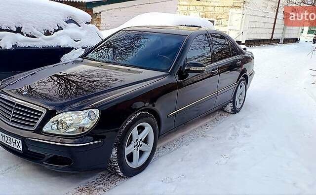 Чорний Мерседес С Клас, об'ємом двигуна 3.2 л та пробігом 500 тис. км за 7000 $, фото 5 на Automoto.ua