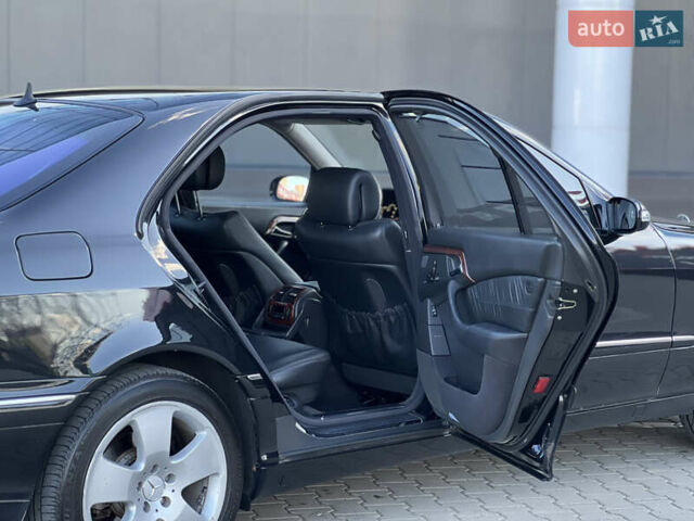 Черный Мерседес С Класс, объемом двигателя 5 л и пробегом 413 тыс. км за 7500 $, фото 24 на Automoto.ua