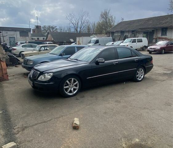Мерседес С Класс 2004 в Диканьке на Automoto.ua Черный Мерседес С Класс, объемом двигателя 5 л и пробегом 290 тыс. км за 6000 $, фото 5 на Automoto.ua