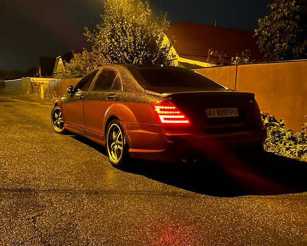 Черный Мерседес С Класс, объемом двигателя 5.46 л и пробегом 419 тыс. км за 11999 $, фото 19 на Automoto.ua