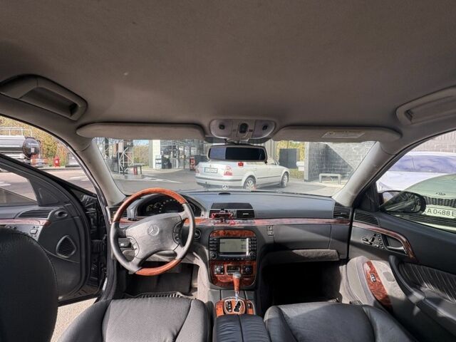 Мерседес С Класс 2005 в Киеве на Automoto.ua Черный Мерседес С Класс, объемом двигателя 5 л и пробегом 290 тыс. км за 4500 $, фото 6 на Automoto.ua