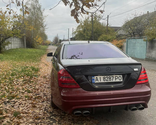 Черный Мерседес С Класс, объемом двигателя 5.46 л и пробегом 419 тыс. км за 11999 $, фото 9 на Automoto.ua