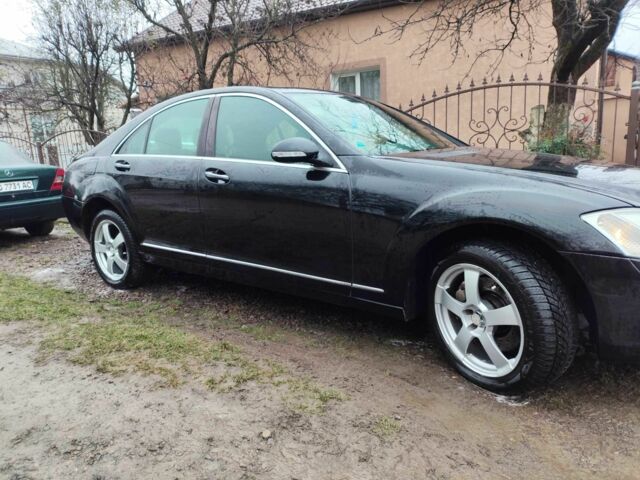 Чорний Мерседес С Клас, об'ємом двигуна 3.5 л та пробігом 207 тис. км за 8999 $, фото 14 на Automoto.ua