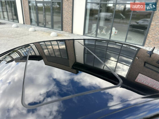 Черный Мерседес С Класс, объемом двигателя 5.5 л и пробегом 299 тыс. км за 9500 $, фото 21 на Automoto.ua