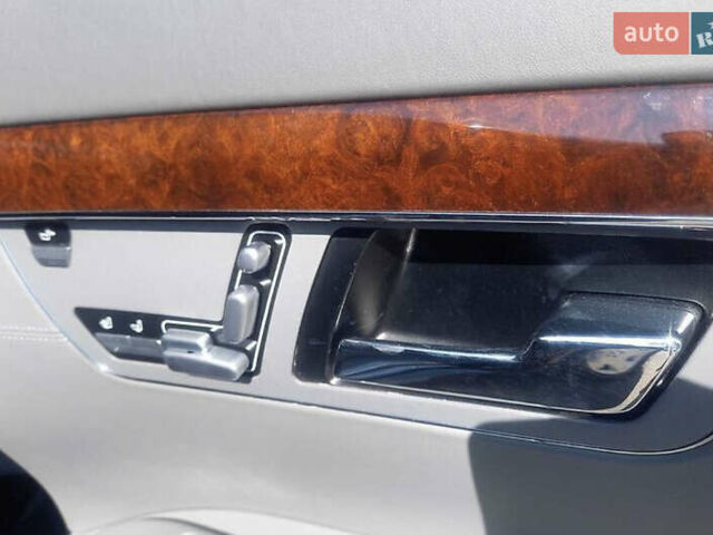 Чорний Мерседес С Клас, об'ємом двигуна 5.5 л та пробігом 298 тис. км за 11999 $, фото 15 на Automoto.ua