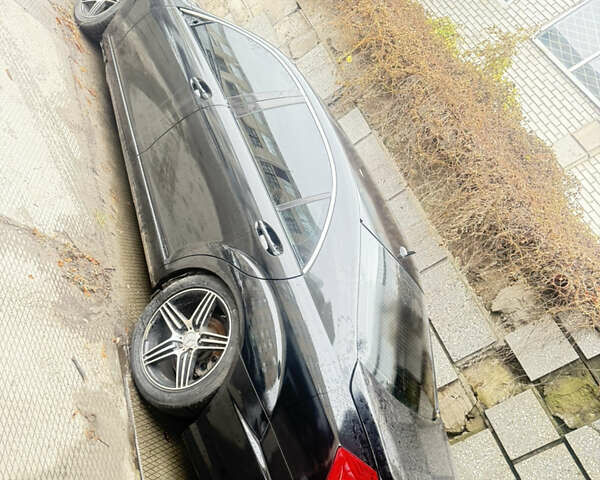 Черный Мерседес С Класс, объемом двигателя 3.5 л и пробегом 300 тыс. км за 8300 $, фото 3 на Automoto.ua