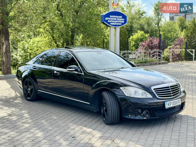 Чорний Мерседес С Клас, об'ємом двигуна 3.5 л та пробігом 229 тис. км за 8500 $, фото 9 на Automoto.ua