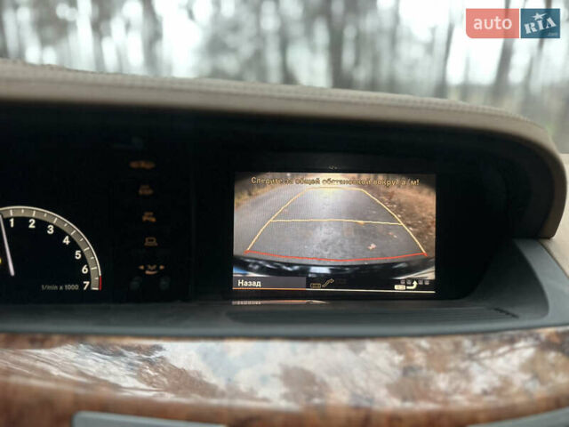 Черный Мерседес С Класс, объемом двигателя 3.5 л и пробегом 300 тыс. км за 6999 $, фото 16 на Automoto.ua