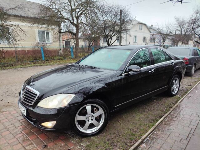 Чорний Мерседес С Клас, об'ємом двигуна 3.5 л та пробігом 207 тис. км за 8999 $, фото 10 на Automoto.ua