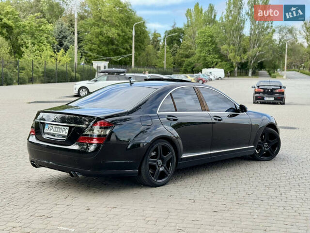 Чорний Мерседес С Клас, об'ємом двигуна 3.5 л та пробігом 229 тис. км за 8500 $, фото 4 на Automoto.ua