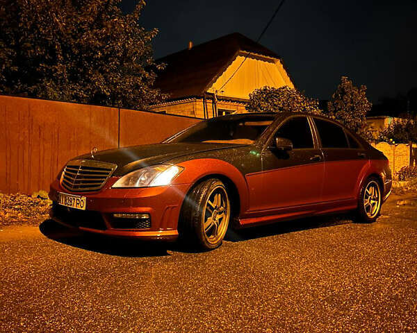 Чорний Мерседес С Клас, об'ємом двигуна 5.46 л та пробігом 419 тис. км за 8300 $, фото 19 на Automoto.ua