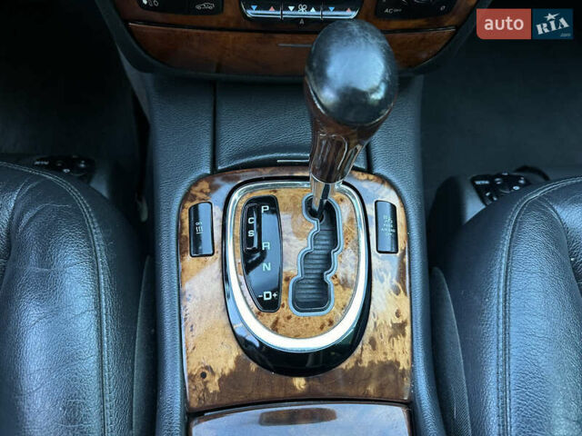 Мерседес С Класс 2005 в Тернополе на Automoto.ua Черный Мерседес С Класс, объемом двигателя 3.2 л и пробегом 503 тыс. км за 8500 $, фото 9 на Automoto.ua